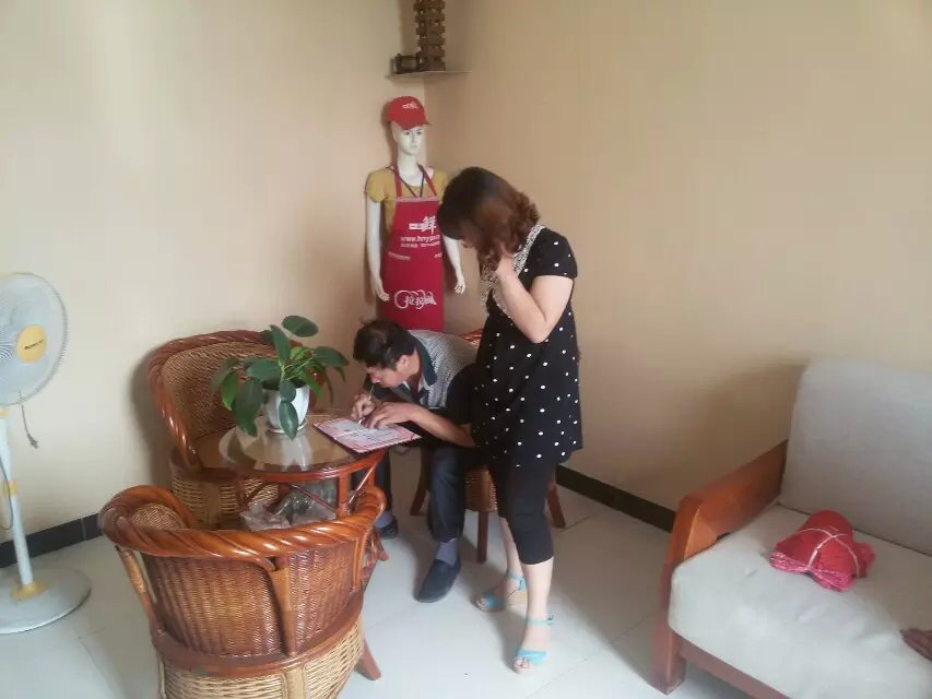 客戶簽訂合作加盟協議